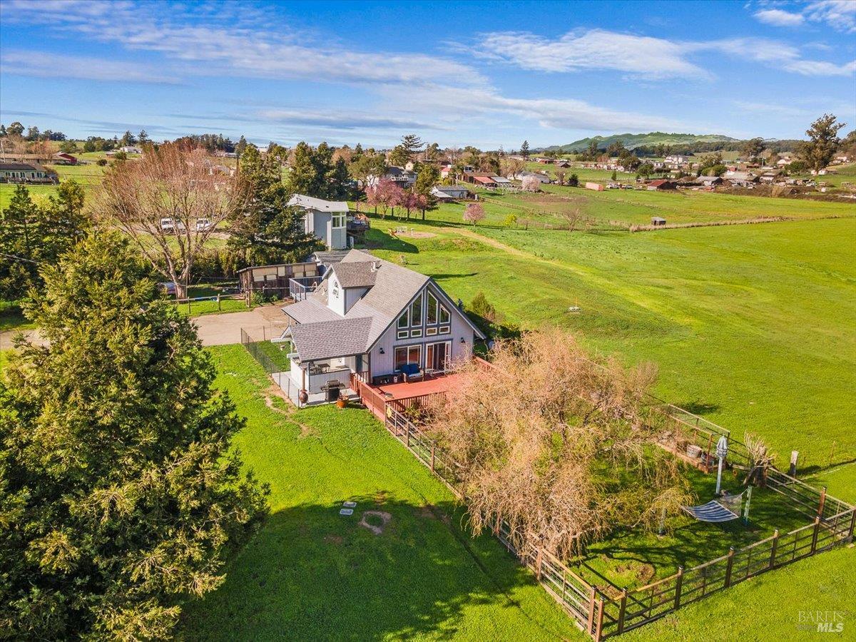 166 Davis Lane Penngrove CA 94951