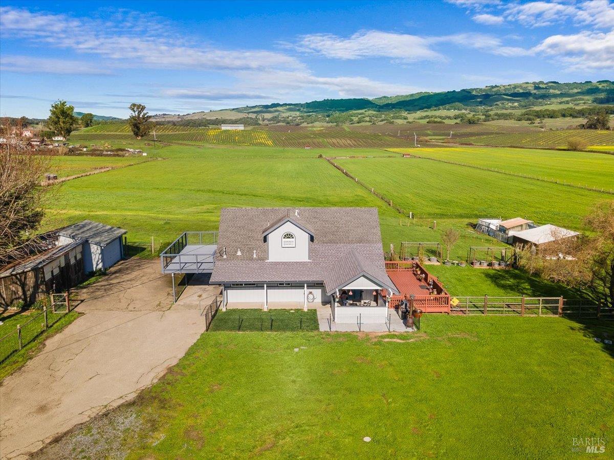 166 Davis Lane Penngrove CA 94951