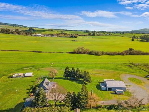 166 Davis Lane Penngrove CA 94951