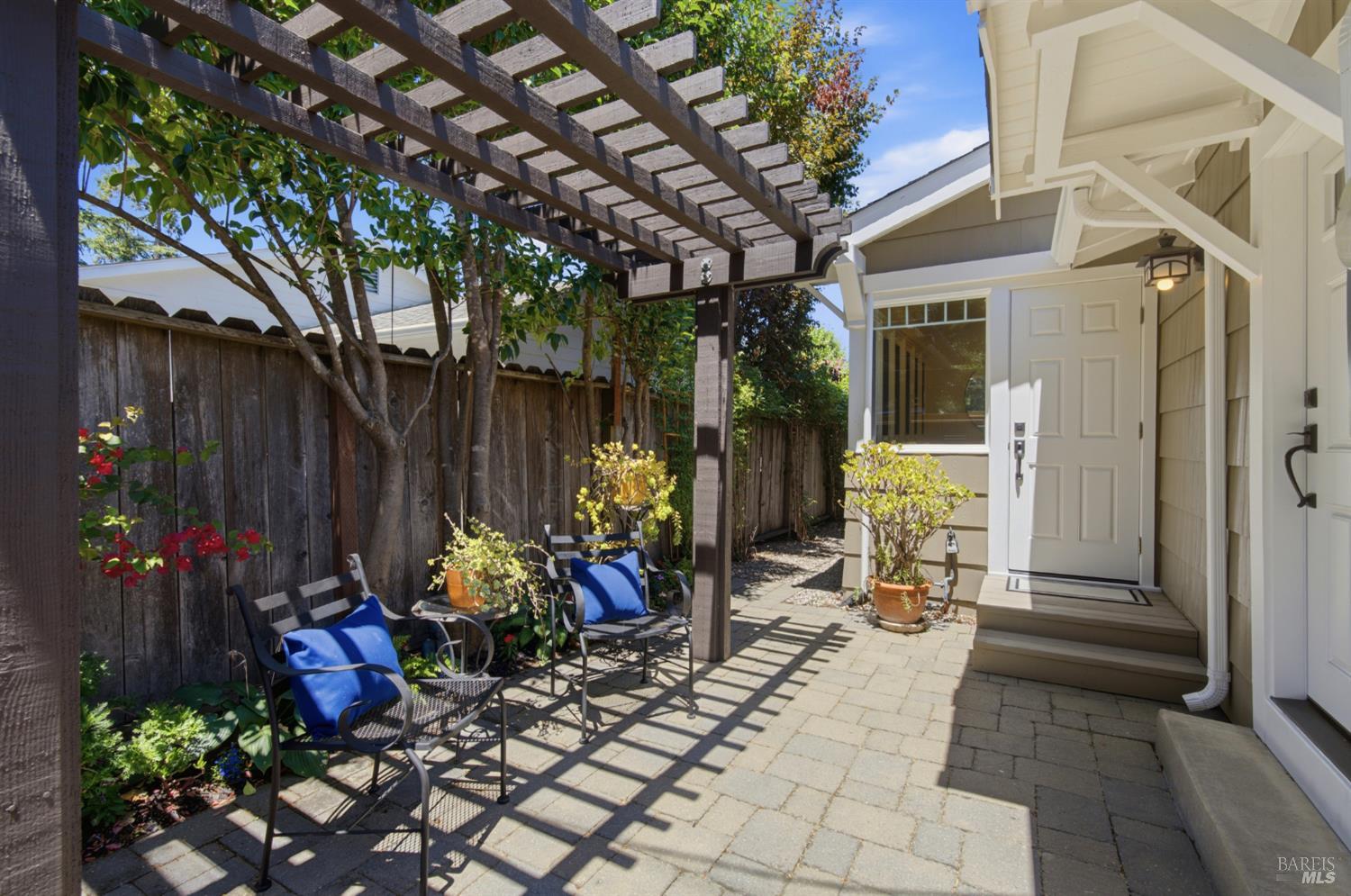 5 Caletta Avenue San Anselmo CA 94960
