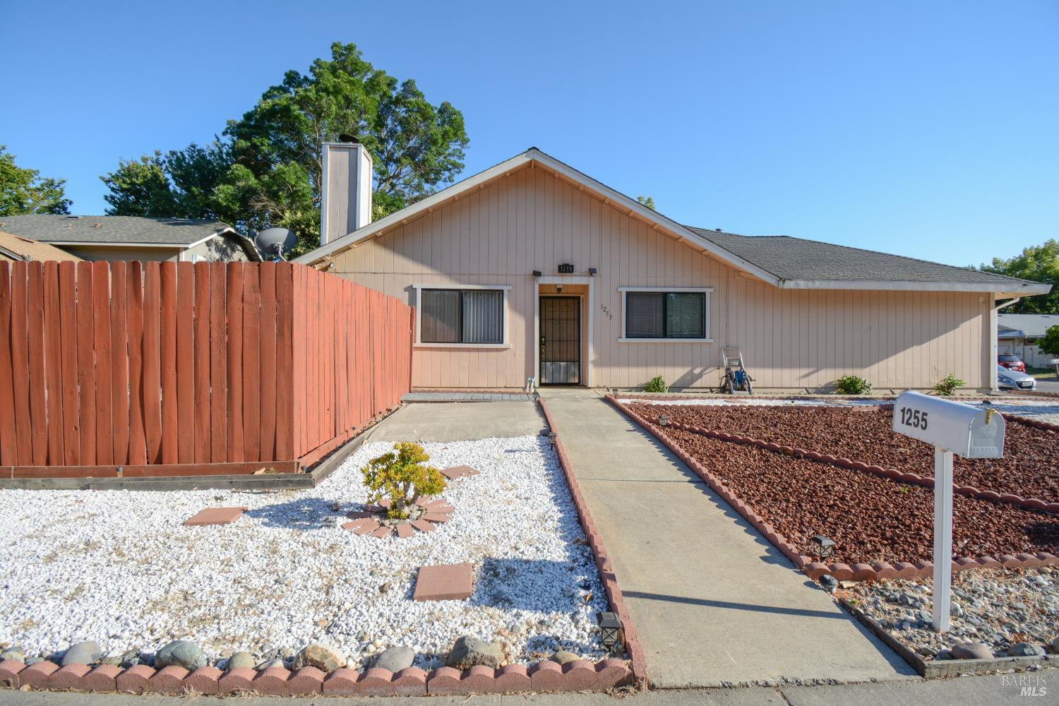 1255 Watson Ranch Way Dixon CA 95620