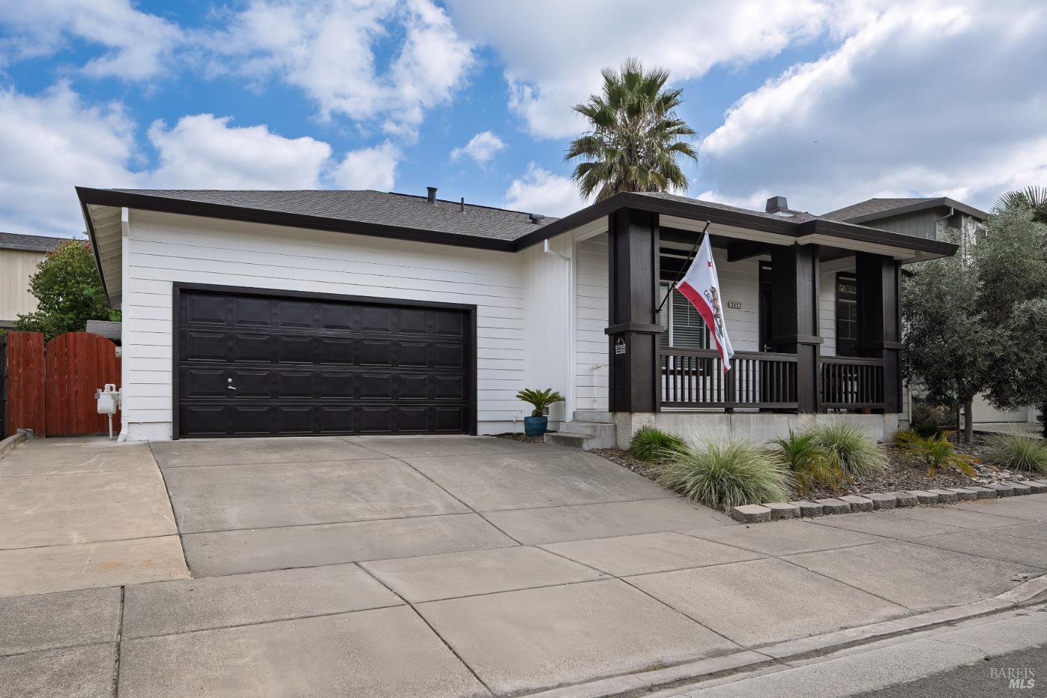 2452 Jadeite Way Santa Rosa CA 95404