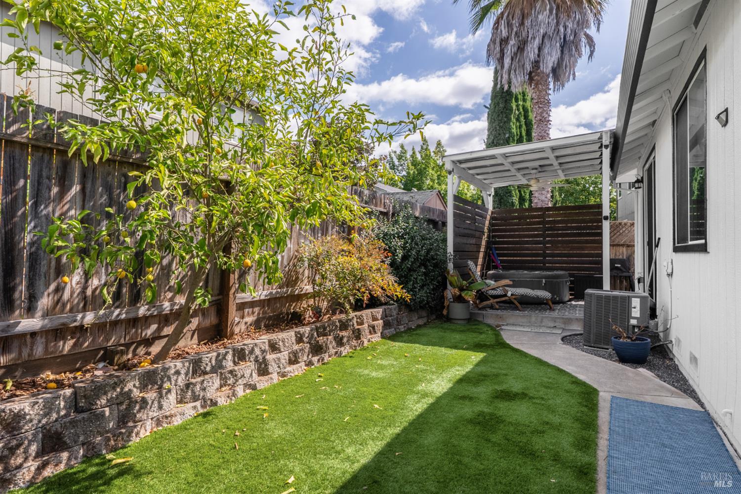 2452 Jadeite Way Santa Rosa CA 95404