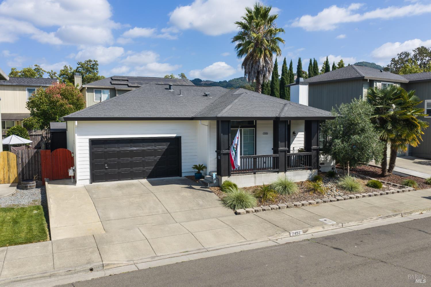 2452 Jadeite Way Santa Rosa CA 95404