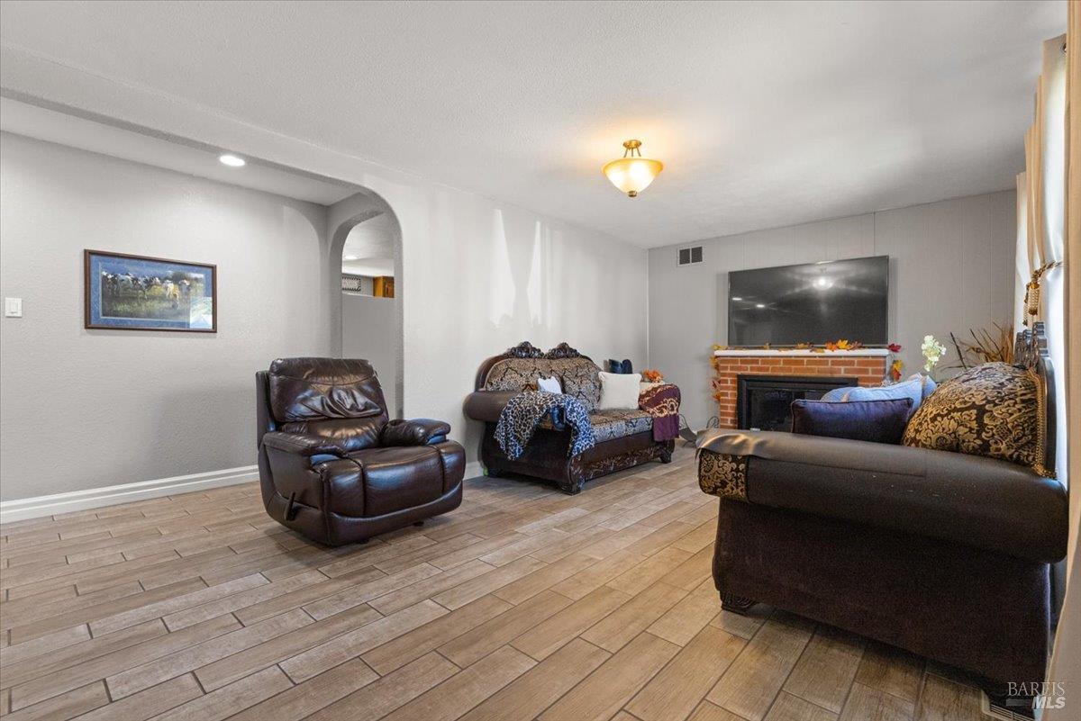 636 Southwood Drive Santa Rosa CA 95407