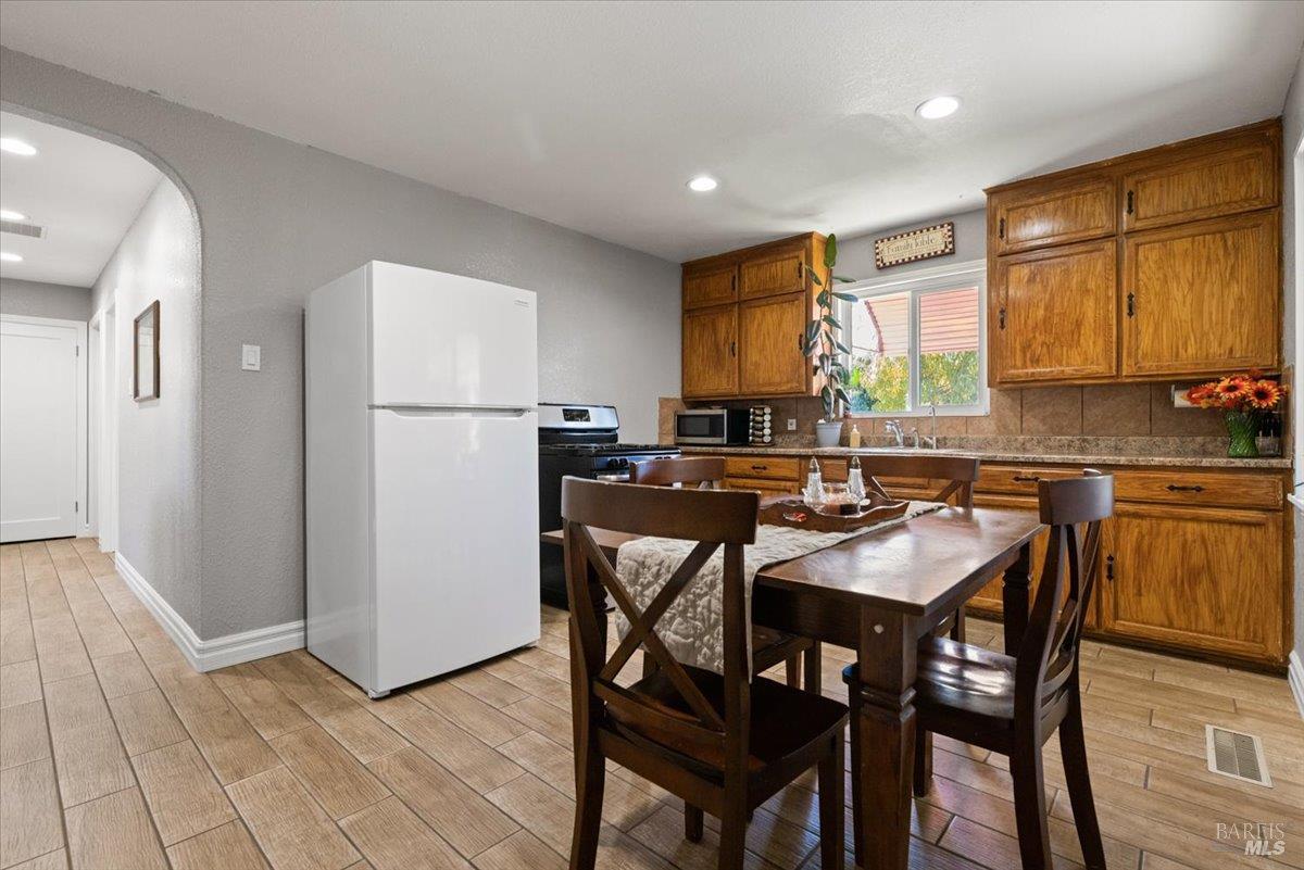636 Southwood Drive Santa Rosa CA 95407