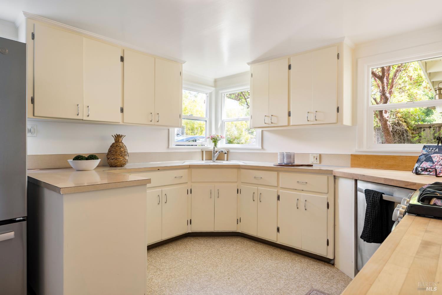 90 Butterfield Road San Anselmo CA 94960