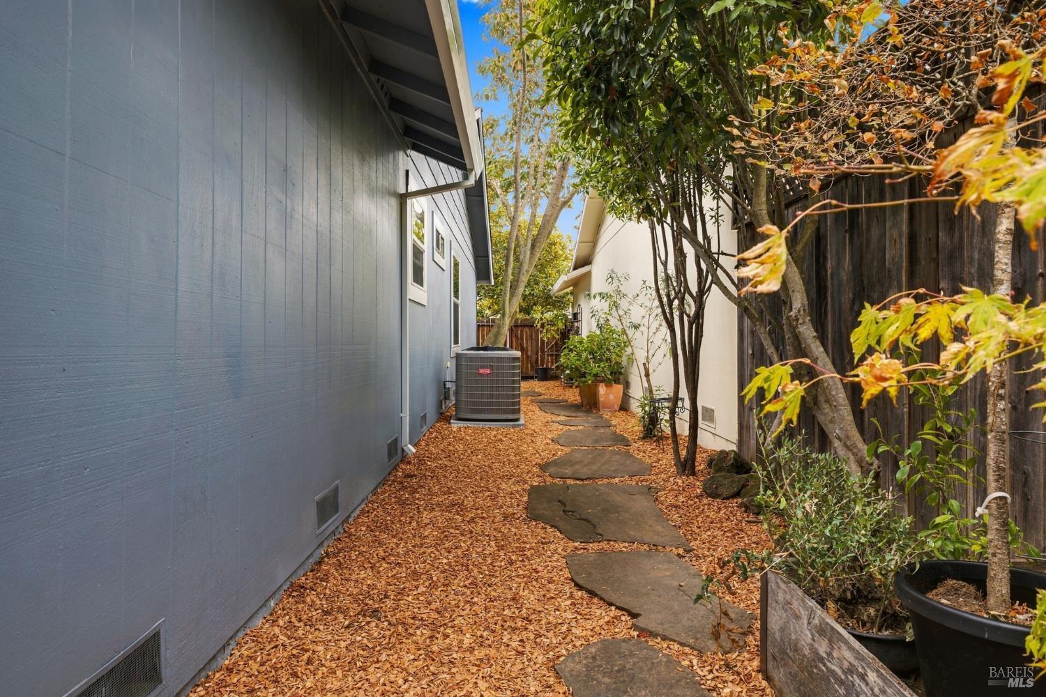 436 Tanglewood Court Santa Rosa CA 95409