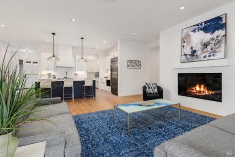 1902 Carlile Place Santa Rosa CA 95403