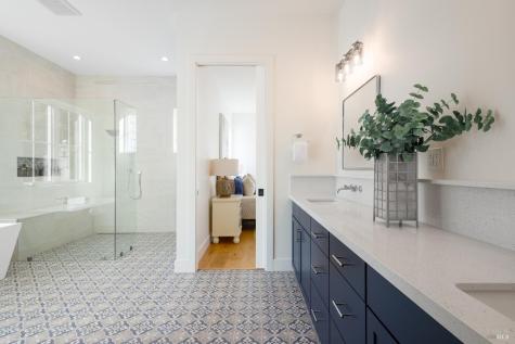 1902 Carlile Place Santa Rosa CA 95403