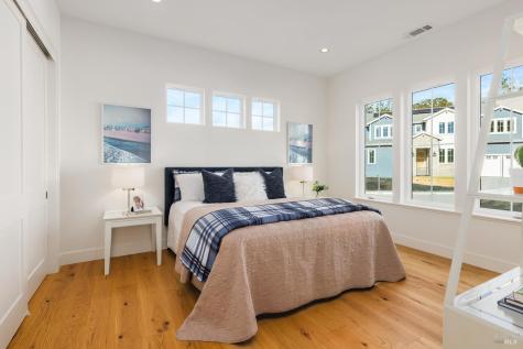 1902 Carlile Place Santa Rosa CA 95403