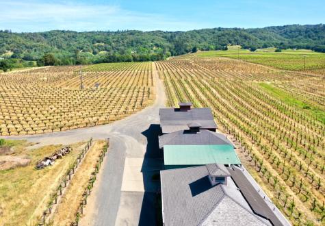 5143 Dry Creek Road Healdsburg CA 95448