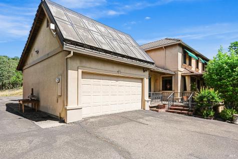 5143 Dry Creek Road Healdsburg CA 95448