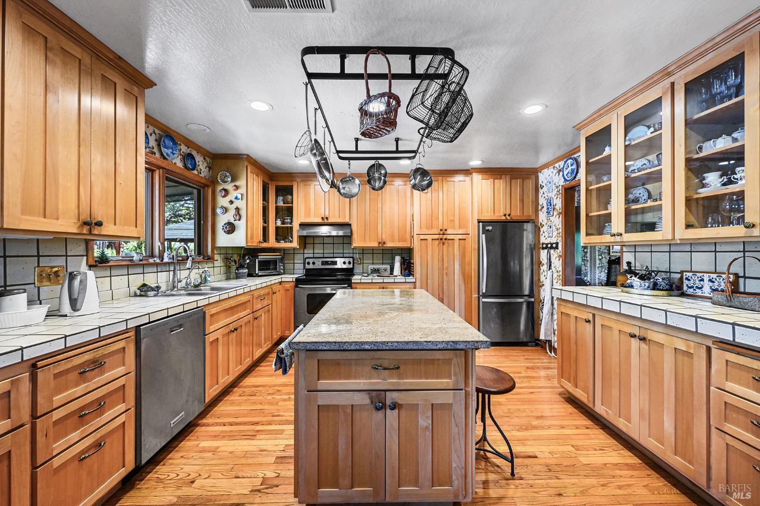 5143 Dry Creek Road Healdsburg CA 95448