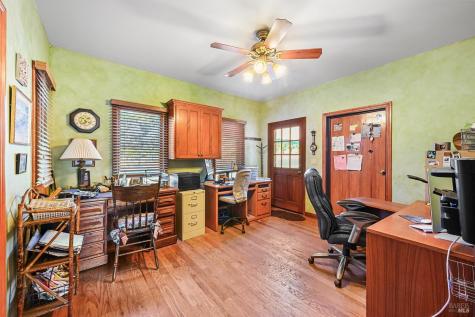 5143 Dry Creek Road Healdsburg CA 95448
