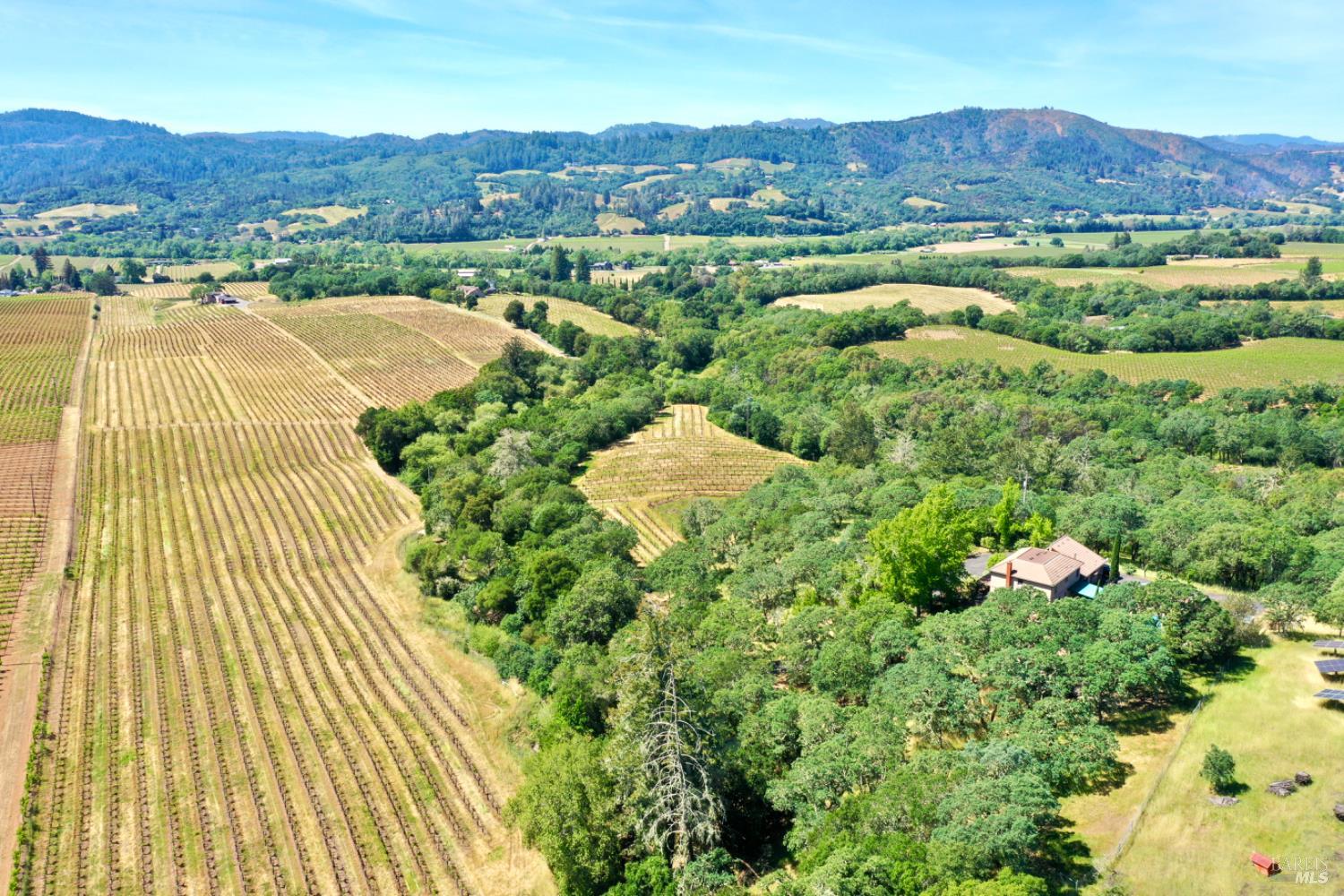 5143 Dry Creek Road Healdsburg CA 95448