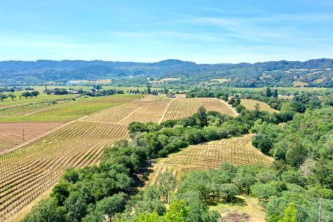 5143 Dry Creek Road Healdsburg CA 95448