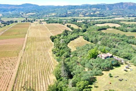 5143 Dry Creek Road Healdsburg CA 95448