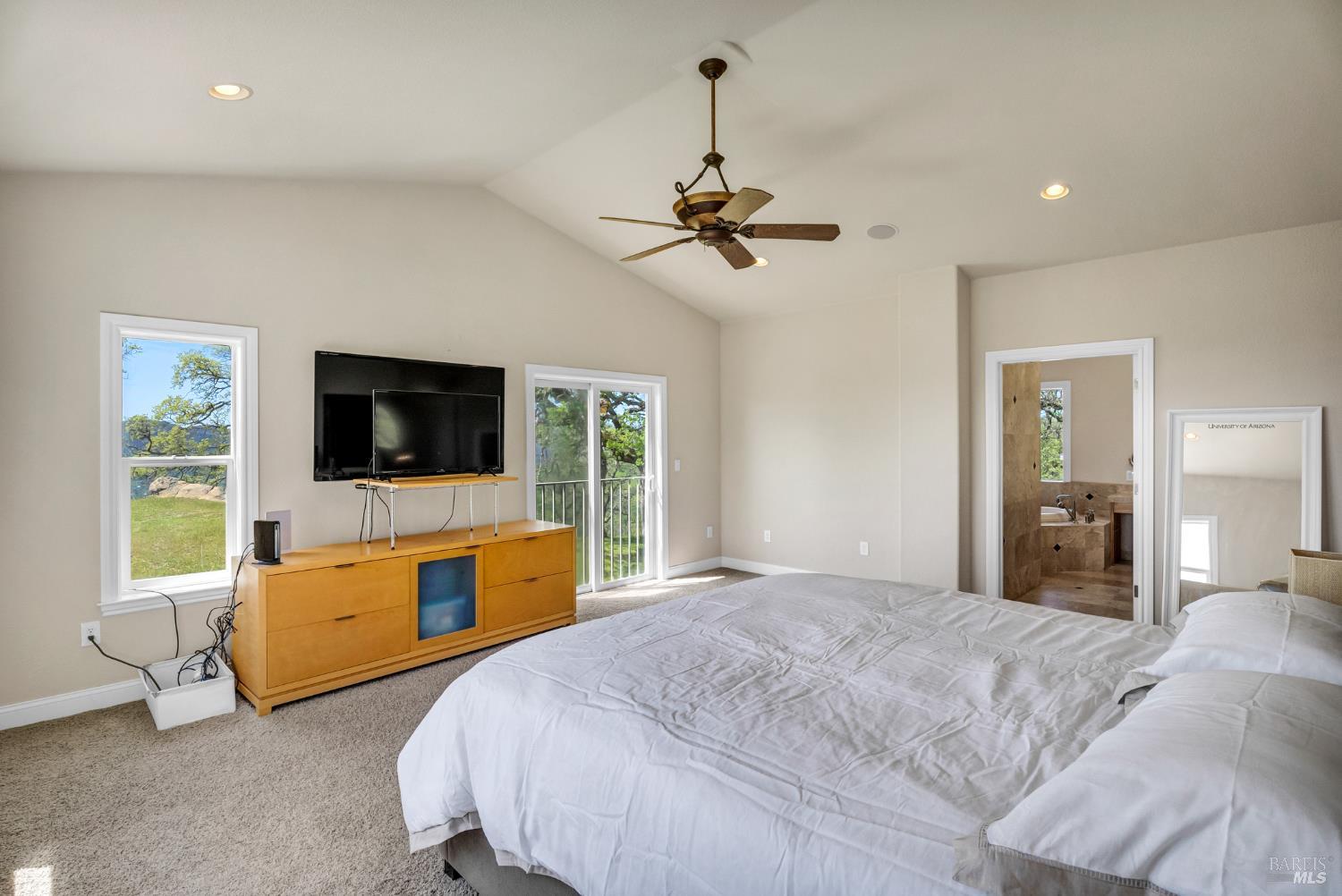 95 Longhorn Ridge Road Napa CA 94558