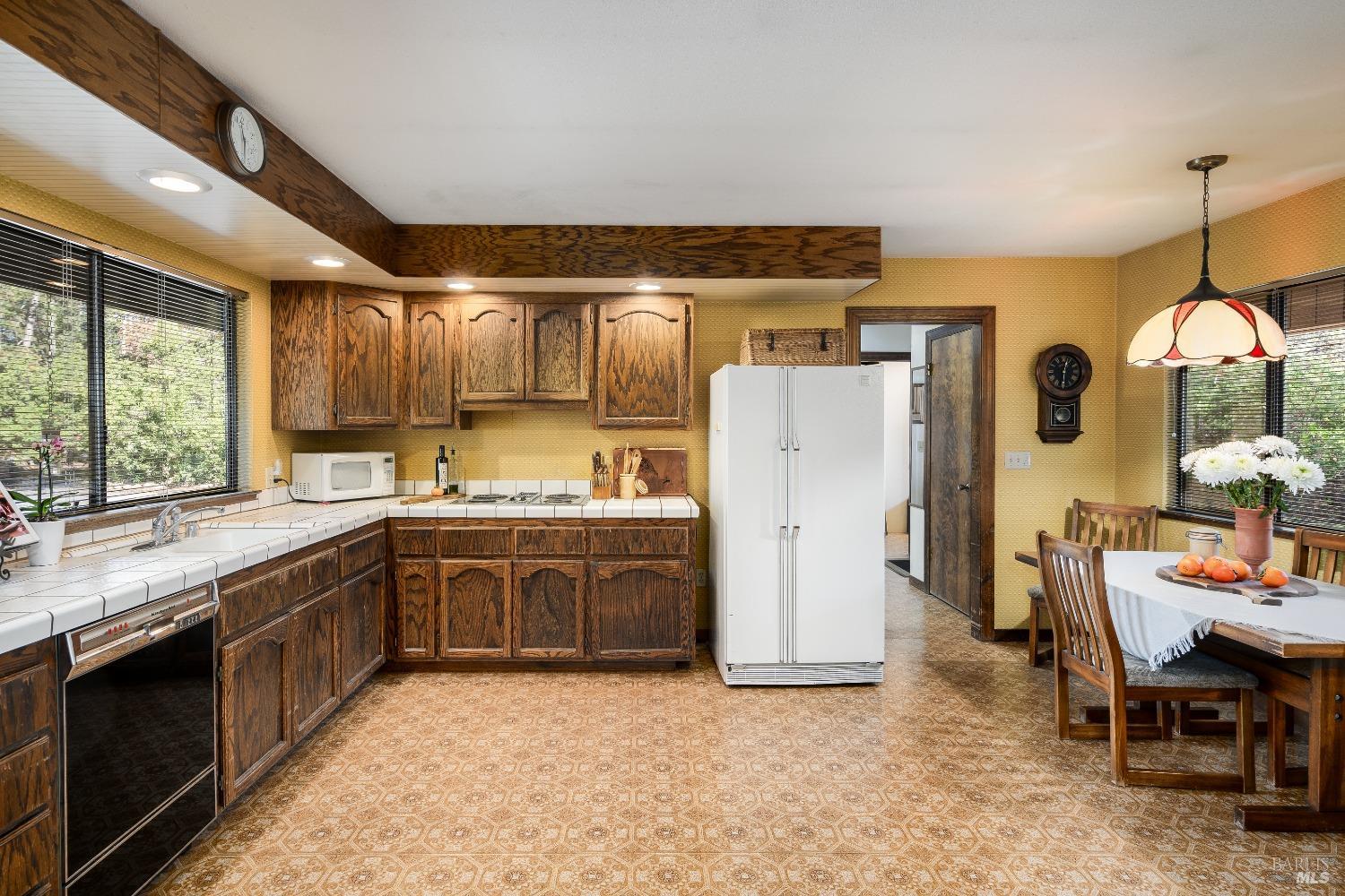 1045 Summit Lake Drive Angwin CA 94508