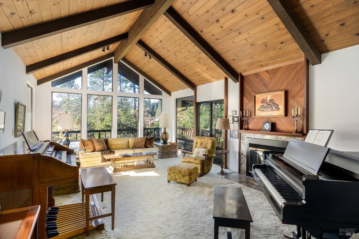 1045 Summit Lake Drive Angwin CA 94508