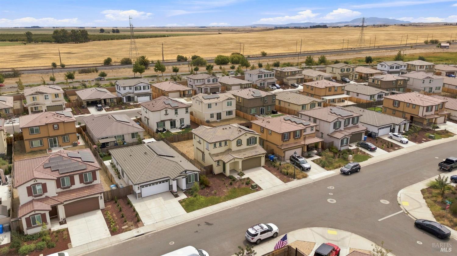 585 Shefford Drive Vacaville CA 95687