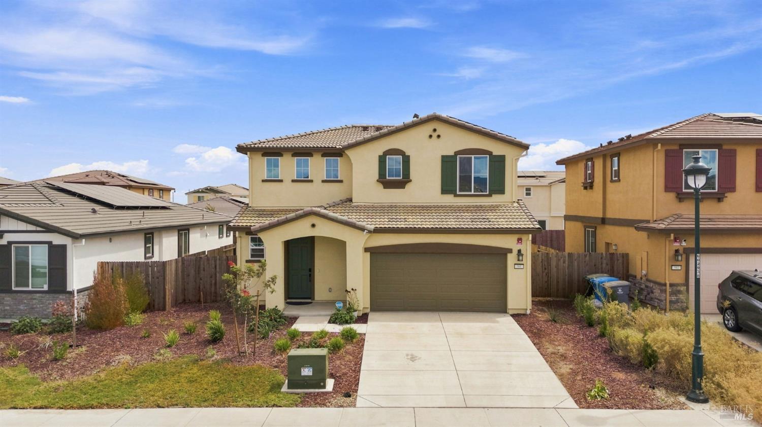 585 Shefford Drive Vacaville CA 95687