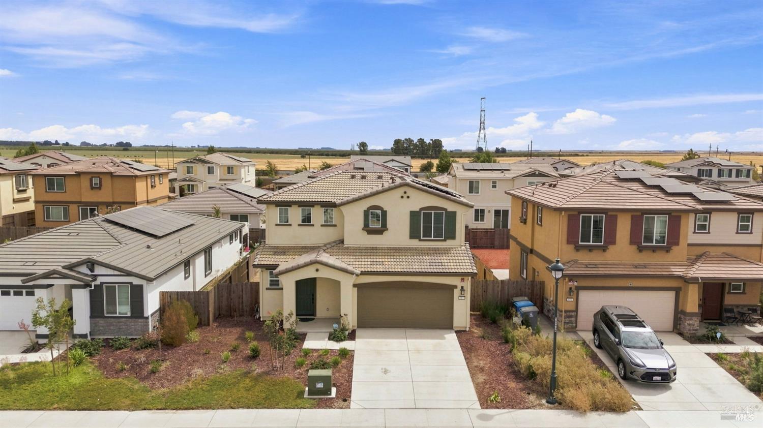 585 Shefford Drive Vacaville CA 95687