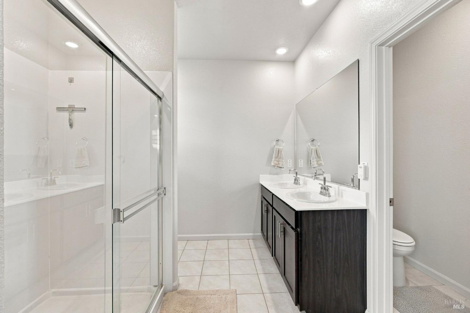 585 Shefford Drive Vacaville CA 95687