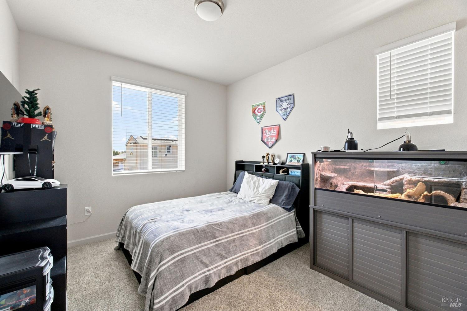 585 Shefford Drive Vacaville CA 95687