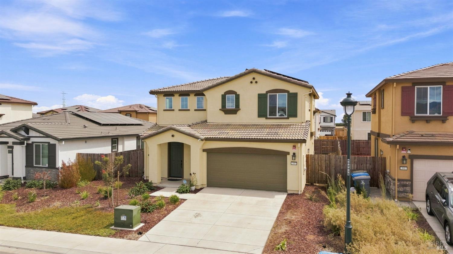 585 Shefford Drive Vacaville CA 95687