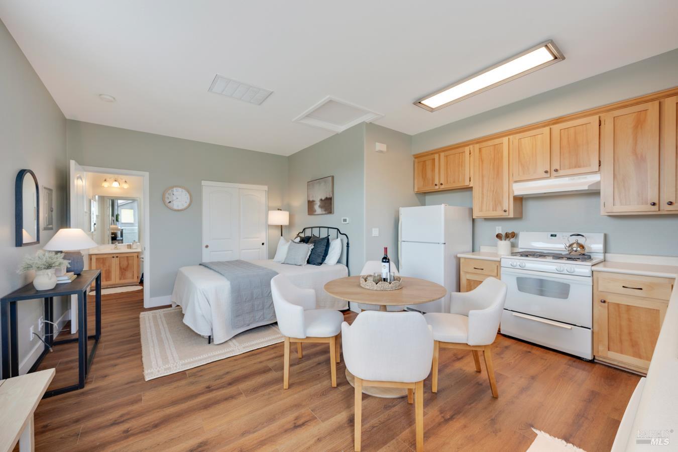 1442 Trombetta Street Santa Rosa CA 95407