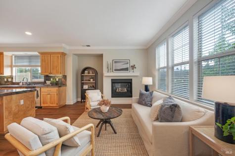1442 Trombetta Street Santa Rosa CA 95407