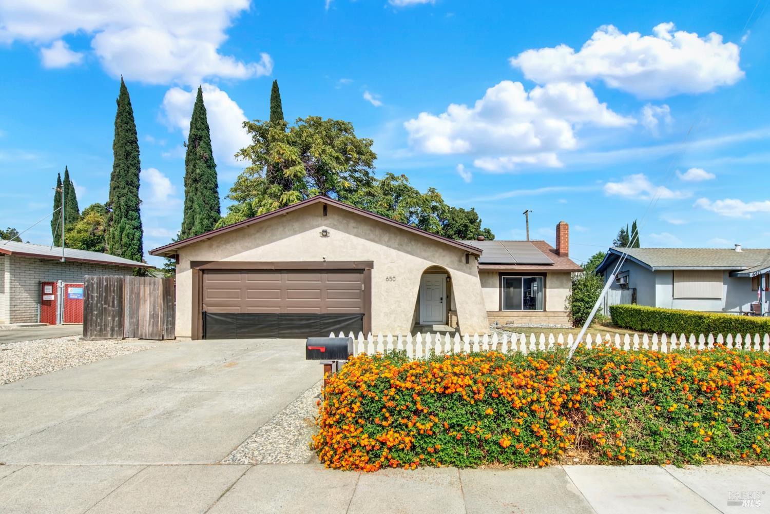 650 W H Street Dixon CA 95620
