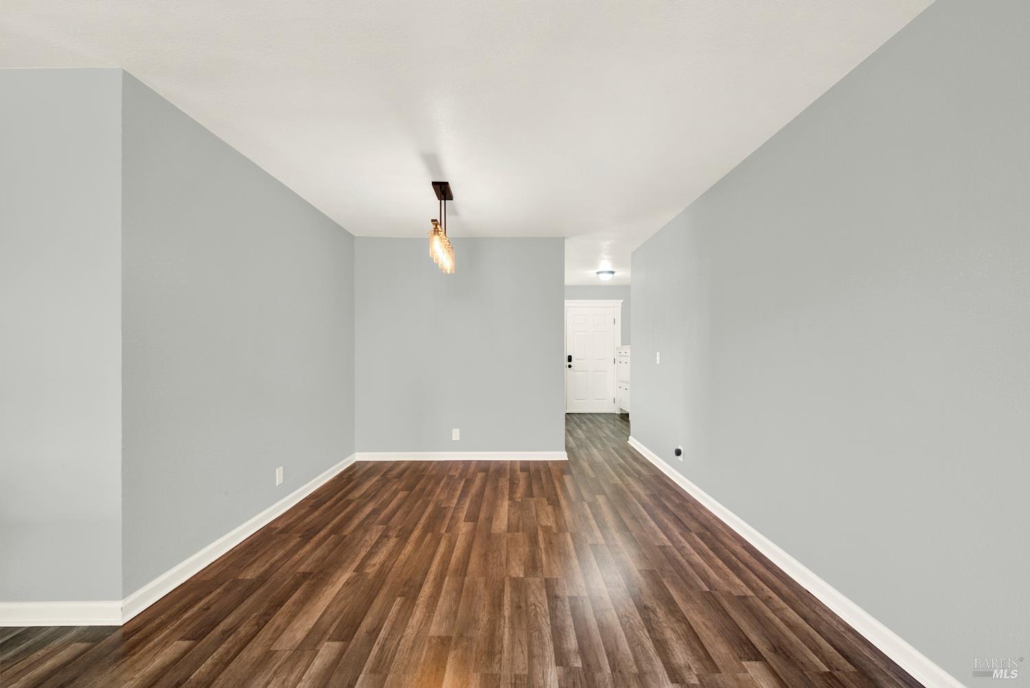 650 W H Street Dixon CA 95620