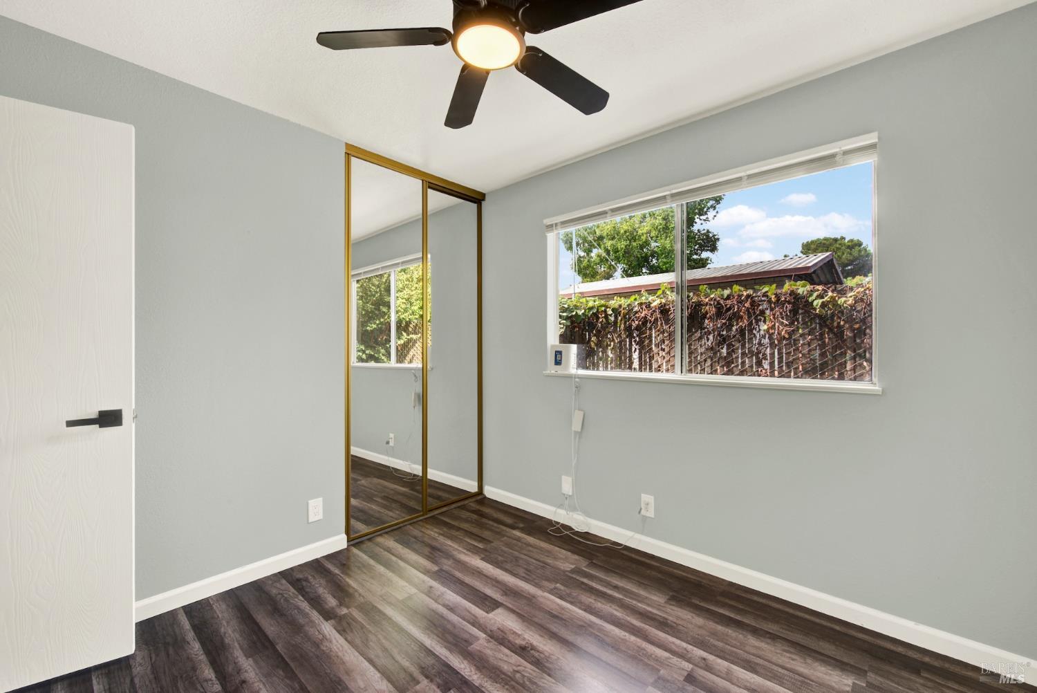 650 W H Street Dixon CA 95620