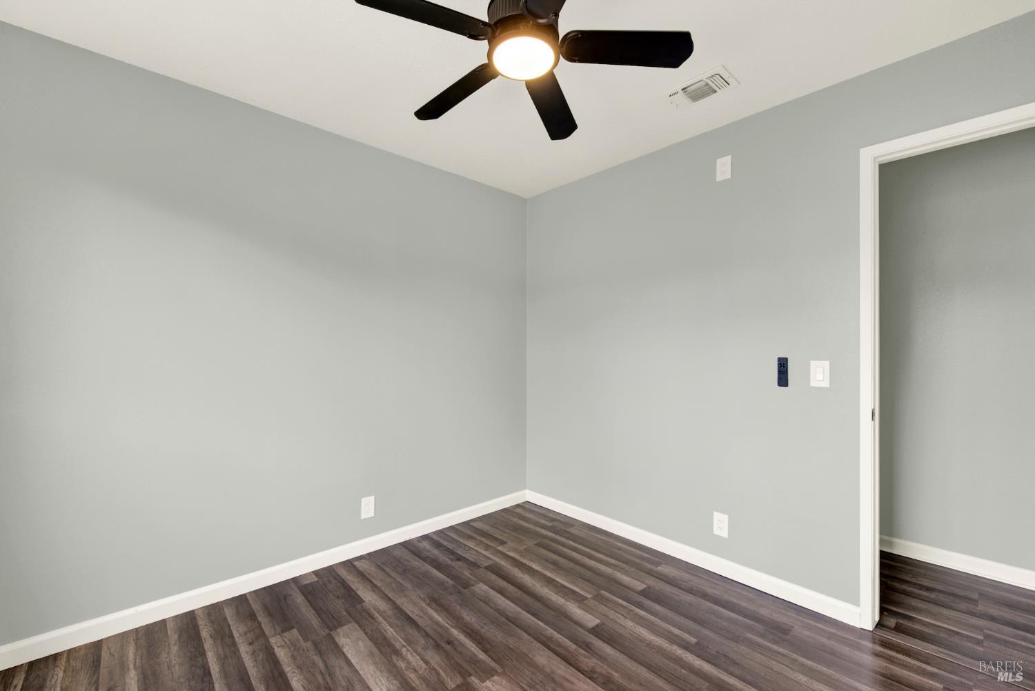 650 W H Street Dixon CA 95620