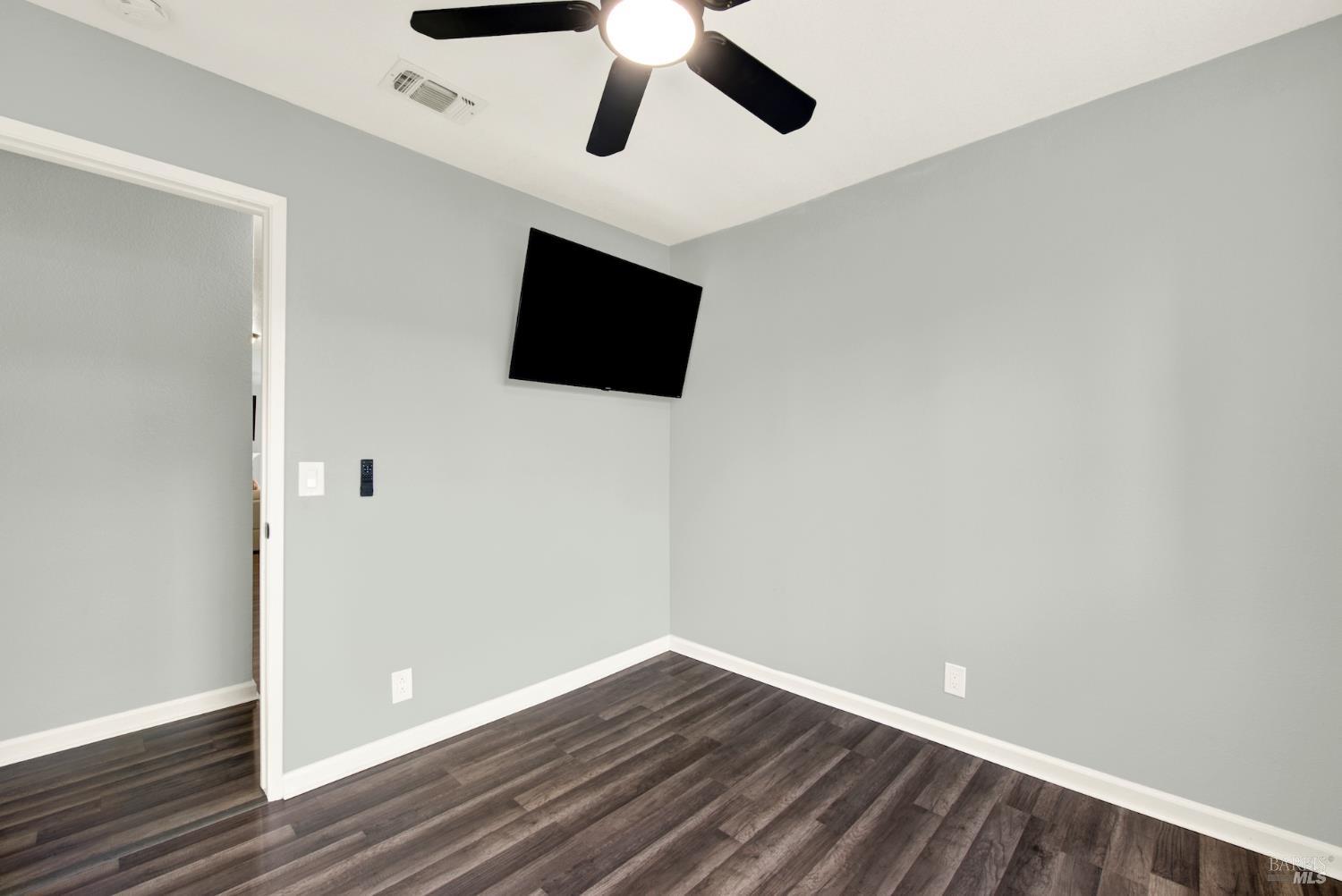 650 W H Street Dixon CA 95620