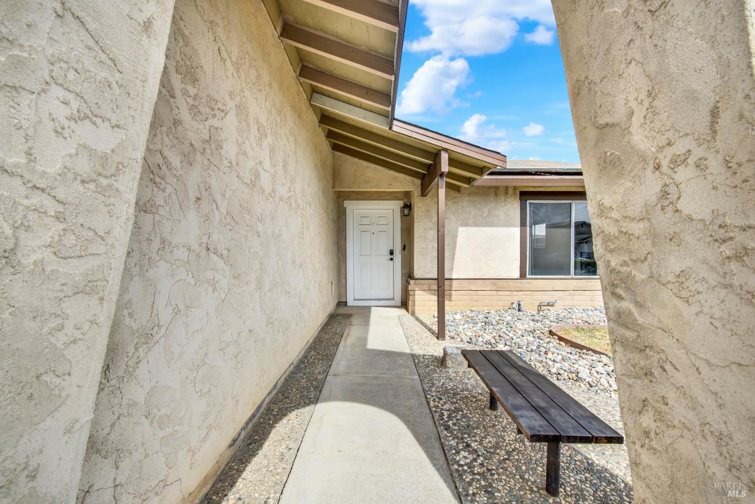 650 W H Street Dixon CA 95620
