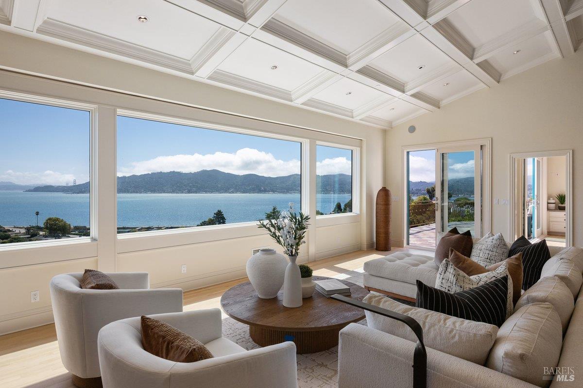 9 Francisco Vista Court Tiburon CA 94920