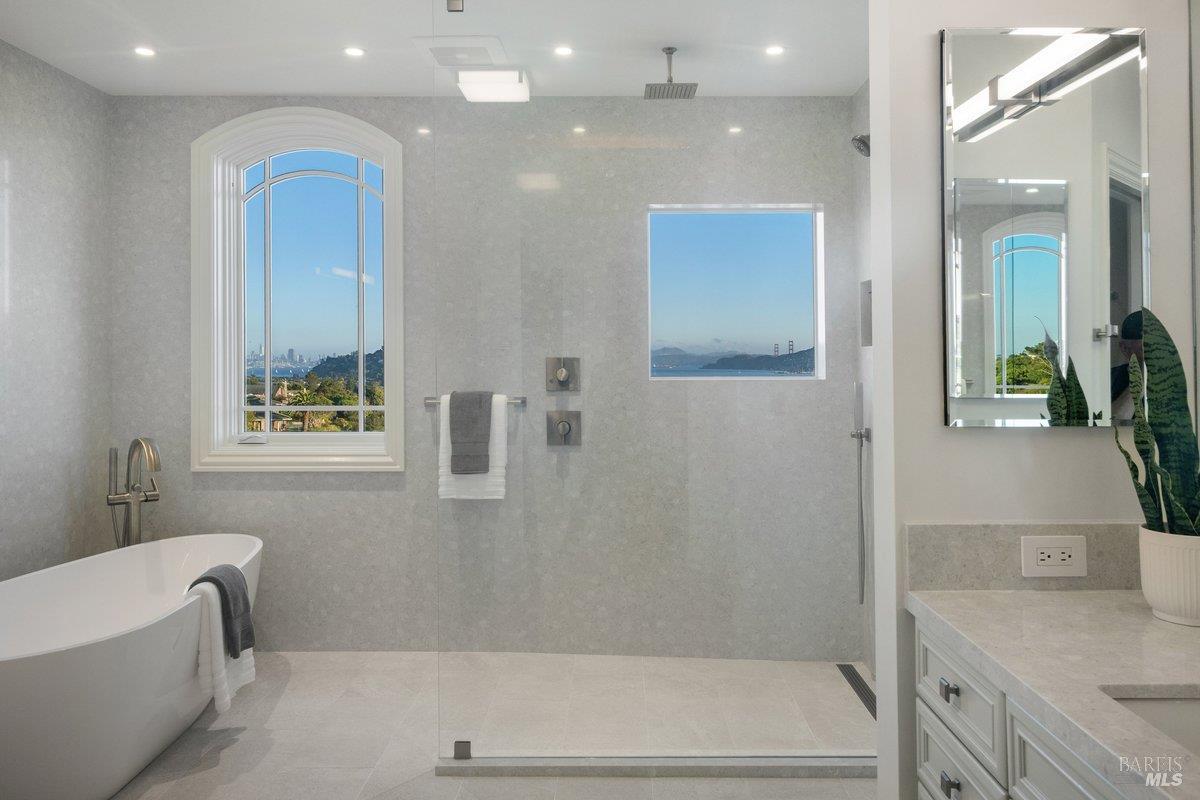9 Francisco Vista Court Tiburon CA 94920