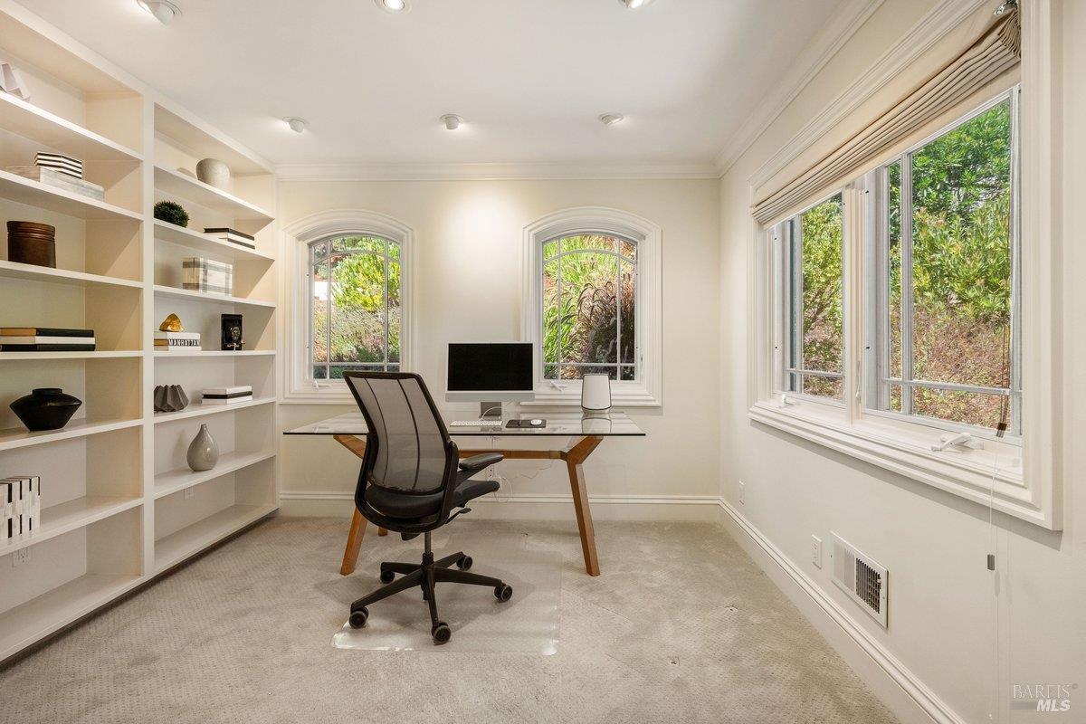 9 Francisco Vista Court Tiburon CA 94920