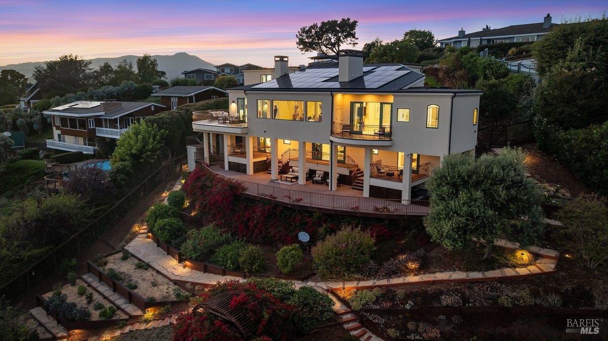 9 Francisco Vista Court Tiburon CA 94920