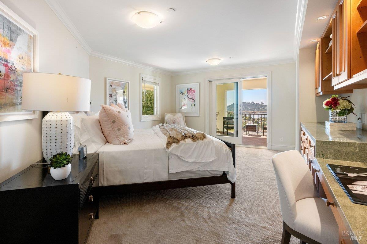 9 Francisco Vista Court Tiburon CA 94920