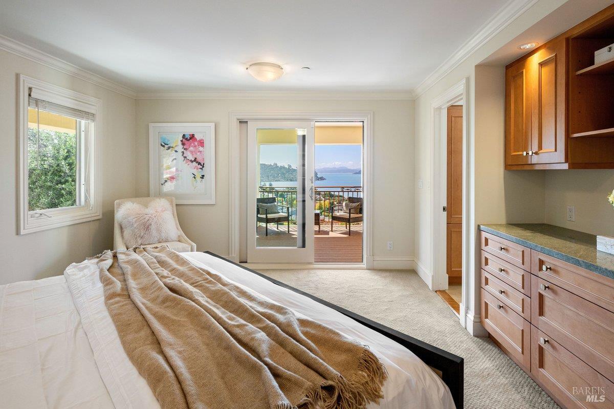 9 Francisco Vista Court Tiburon CA 94920