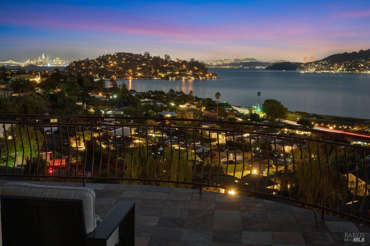 9 Francisco Vista Court Tiburon CA 94920
