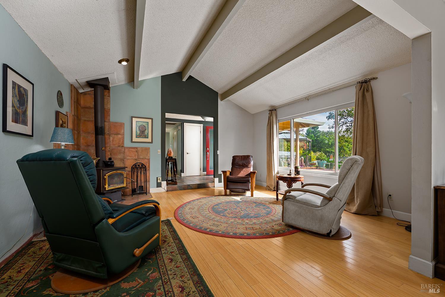 10395 Deblyn Lane Sebastopol CA 95472
