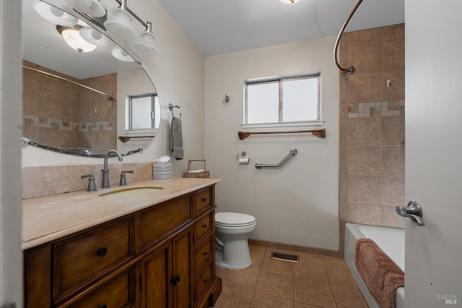 10395 Deblyn Lane Sebastopol CA 95472