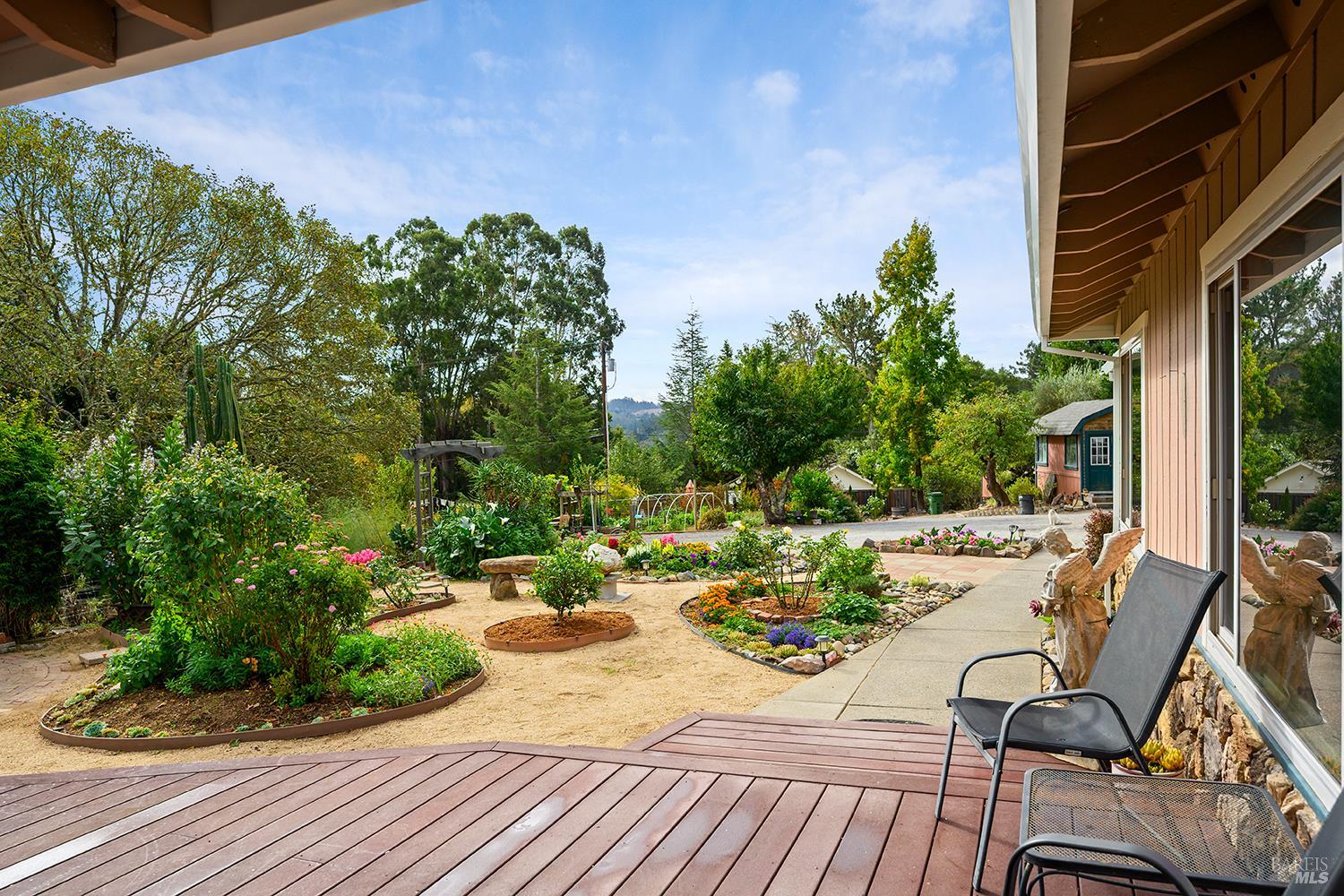 10395 Deblyn Lane Sebastopol CA 95472