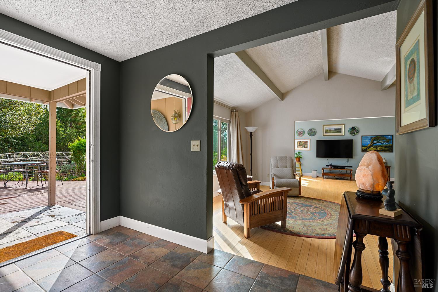 10395 Deblyn Lane Sebastopol CA 95472